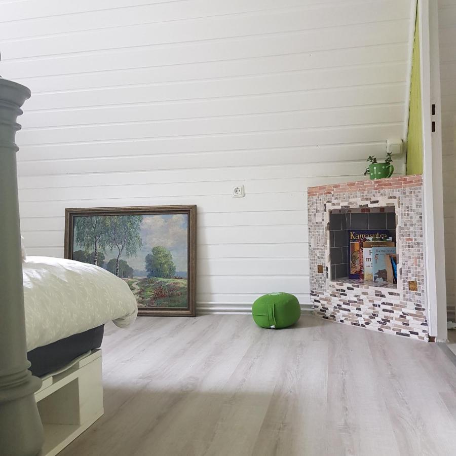 Gemuetliches Ferienhaus In Seenaehe Sewekow Esterno foto